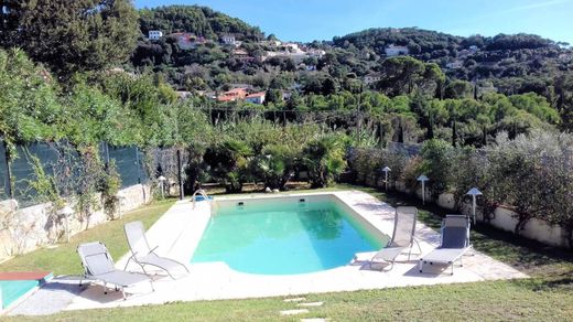 Villa in Livorno, Provincia di Livorno