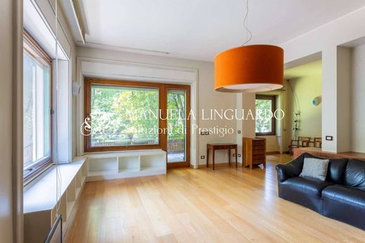 Apartment / Etagenwohnung in Mailand, Lombardei