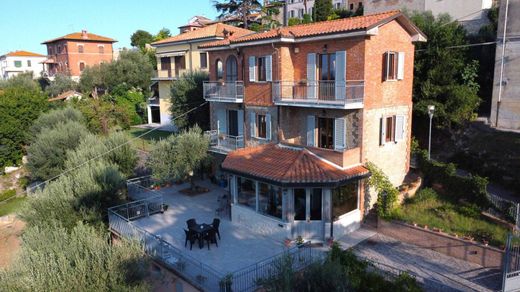 Castiglione del Lago, Provincia di Perugiaのヴィラ