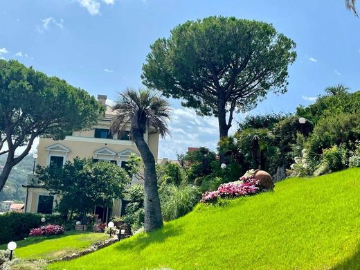 Sestri Levante, Provincia di Genovaのアパートメント