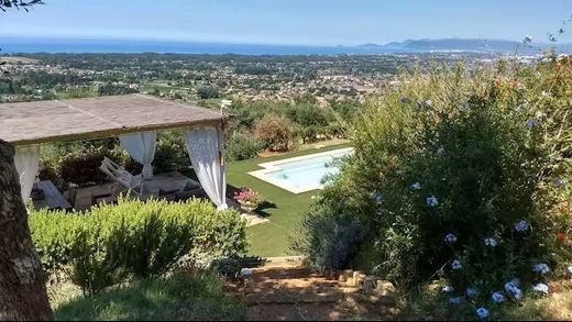 Villa in Pietrasanta, Provincia di Lucca