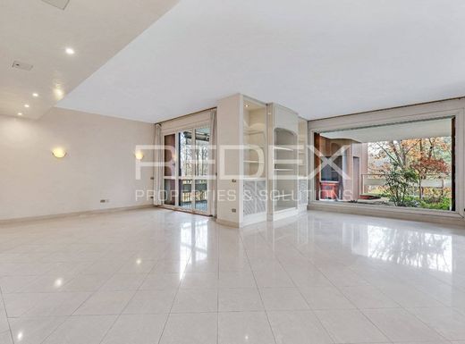 Appartement in Segrate, Città metropolitana di Milano