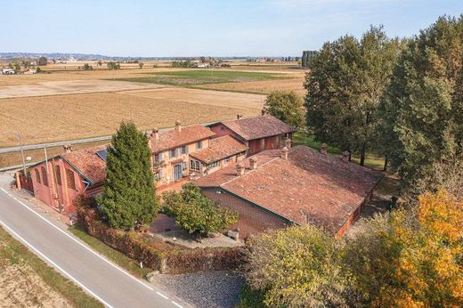 Landhuis in Pieve Porto Morone, Provincia di Pavia