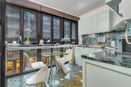 Appartamento a Milano, Lombardia