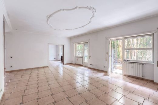 Apartment in Rome, Latium