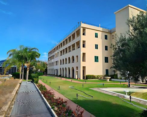 Kamienica w Terme, Messina