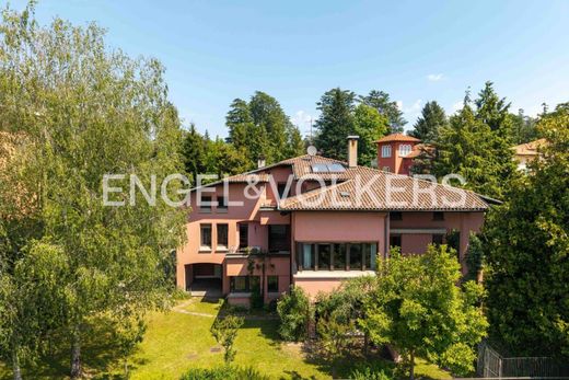 Villa Varese, Varese ilçesinde