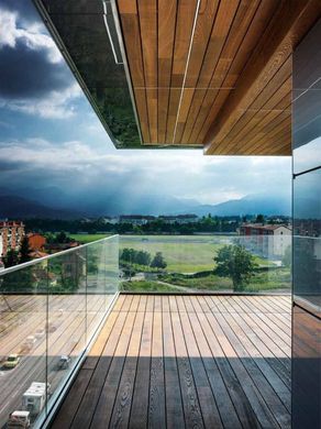 아파트 / Tarvisio, Udine