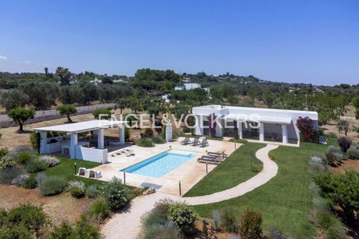 Villa in Ostuni, Provincia di Brindisi