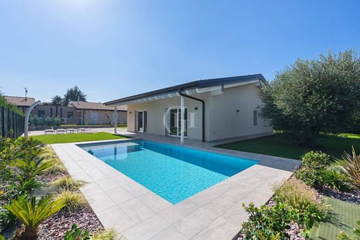 Βίλα σε Manerba del Garda, Provincia di Brescia