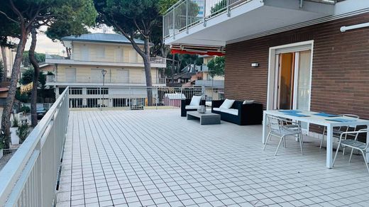 Apartment / Etagenwohnung in Cervia, Provincia di Ravenna