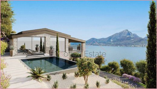 Villa in Torri del Benaco, Provincia di Verona