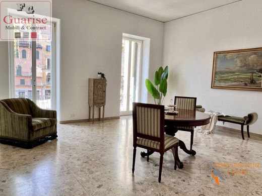 Appartamento a Verona, Veneto