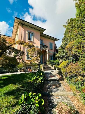 Penthouse in Varese, Provincia di Varese