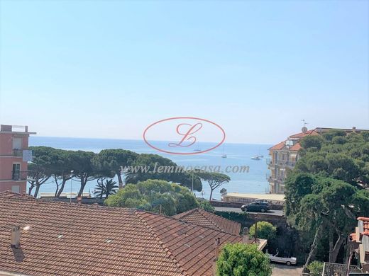 Appartement à Diano Marina, Provincia di Imperia