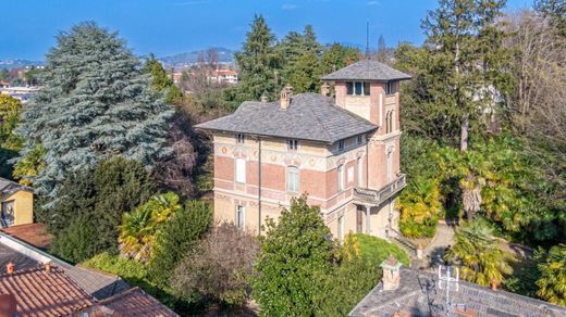Villa in Besana in Brianza, Provincia di Monza e della Brianza