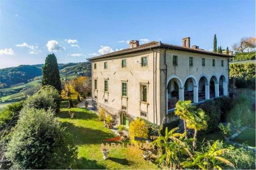 Villa in Lucca, Provincia di Lucca