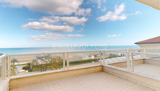 豪宅  Riccione, 里米尼省