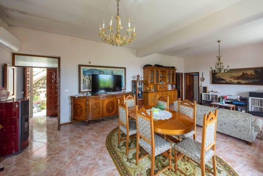 Apartment / Etagenwohnung in Scala, Provincia di Salerno