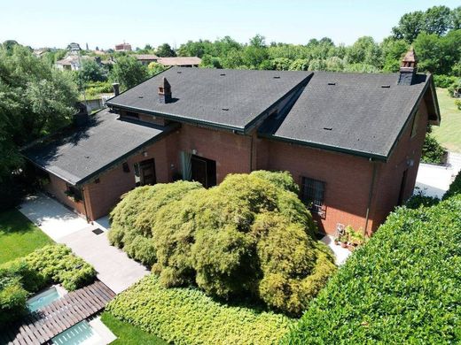 Villa Vigevano, Pavia ilçesinde