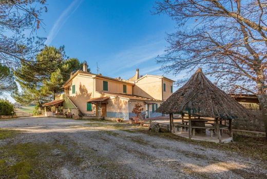 Country House in Cinigiano, Provincia di Grosseto