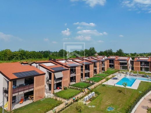 Piso / Apartamento en Castelnuovo del Garda, Provincia di Verona