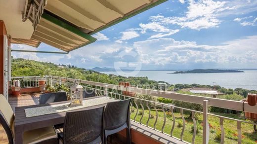Villa in Magione, Provincia di Perugia