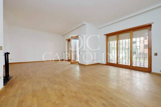 Appartamento a Roma, Lazio