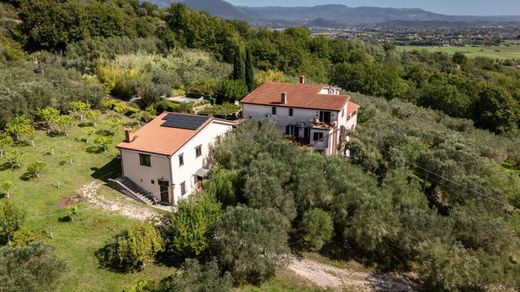 Casa de campo en Ruviano, Provincia di Caserta