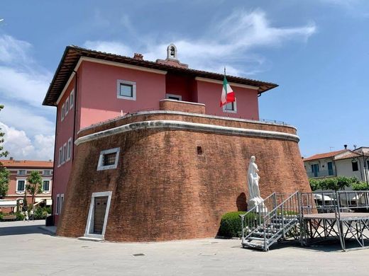 Вилла, Forte dei Marmi, Provincia di Lucca