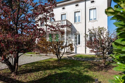 Villa in Meda, Province of Monza and Brianza