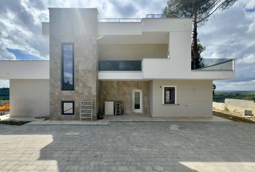 Villa in Monterotondo, Rome