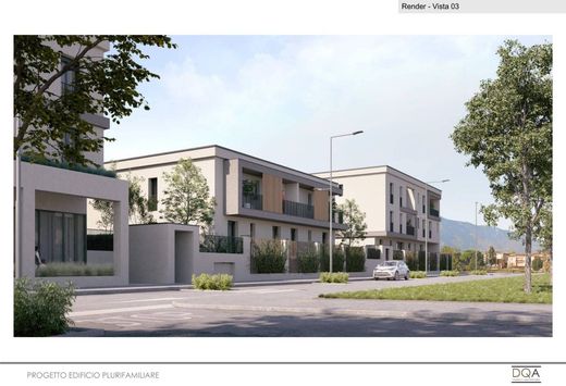 Apartamento - Rezzato, Provincia di Brescia