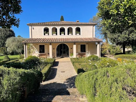 Country House in Buonconvento, Province of Siena