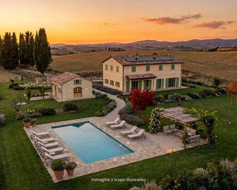 Villa in Macerata, Provincia di Macerata