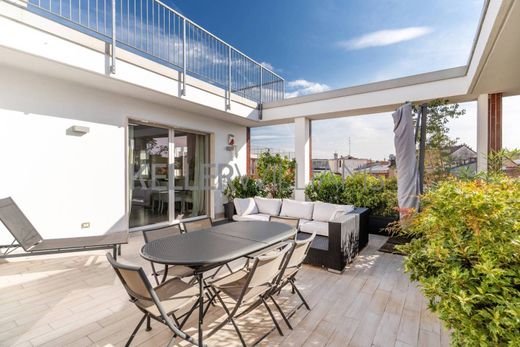 Penthouse w Mediolan, Città metropolitana di Milano