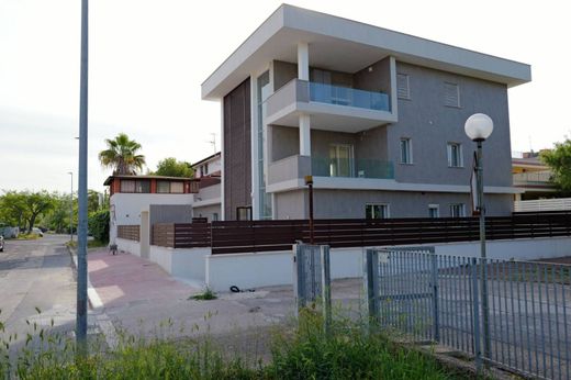Apartment in Latina, Provincia di Latina