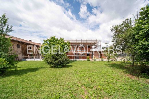 Villa in Ferno, Provincia di Varese