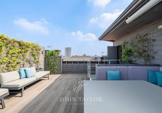 Attico a Milano, Lombardia