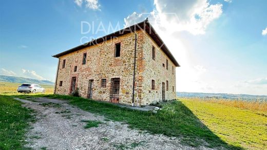 Casale a Paciano, Perugia