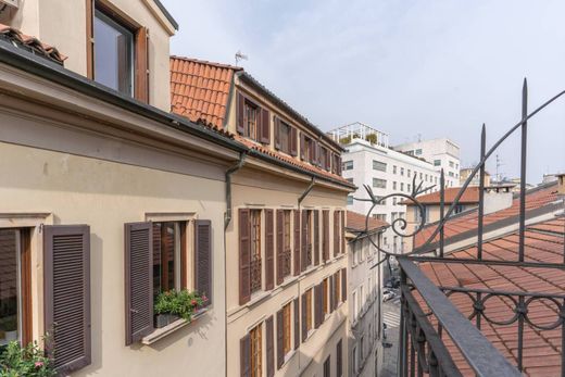 ミラノ, Città metropolitana di Milanoのアパートメント・コンプレックス