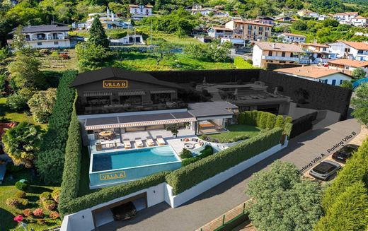 别墅  Verbania, 韦尔巴诺-库西奥-奥索拉省