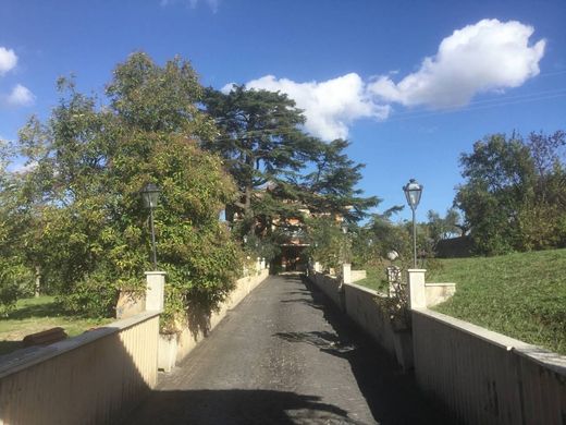 Edificio en Frascati, Roma