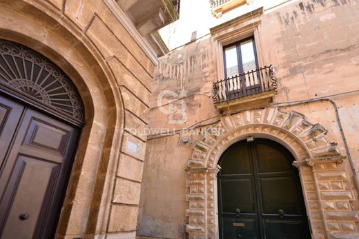 아파트 / Lecce, Provincia di Lecce