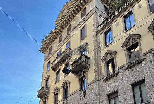 Appartamento a Milano, Lombardia