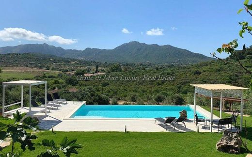 Villa in Cugnana Verde, Provincia di Sassari