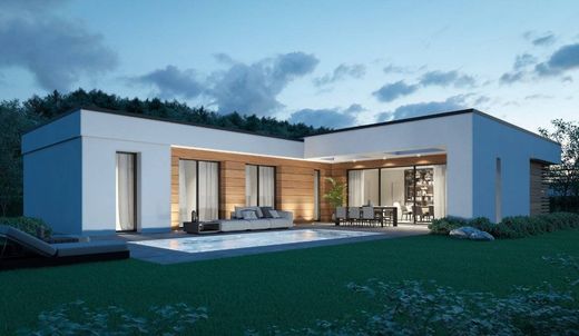 Villa - Erba, Provincia di Como