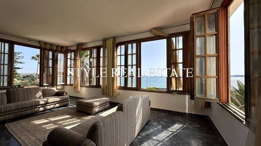 Villa in Syracuse, Sicily