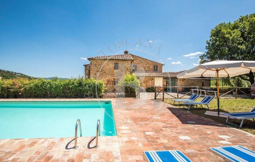 Country House in Radicondoli, Province of Siena