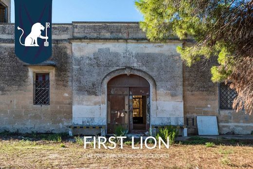 Εξοχική κατοικία σε Luppiu, Provincia di Lecce